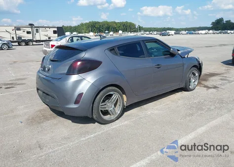 2015 Hyundai Veloster из США, поврежденный, VIN KMHTC6AD5FU237055